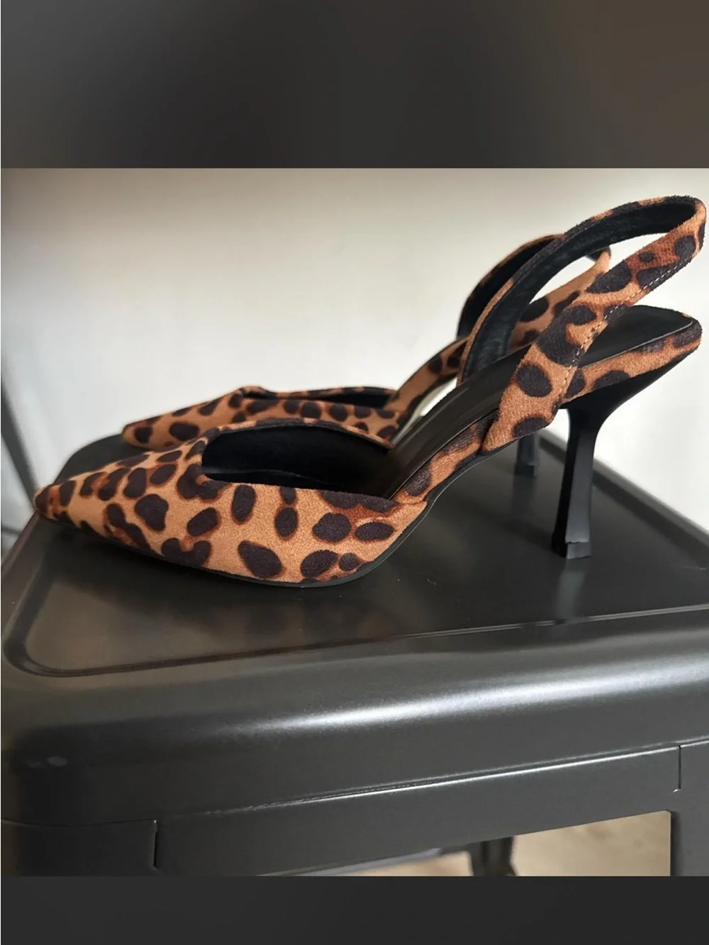 Leopard Print Pointed Toe Slingback Heels - Brown/Black